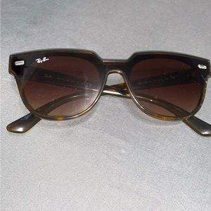 Ray Ban Unisex sunglasses